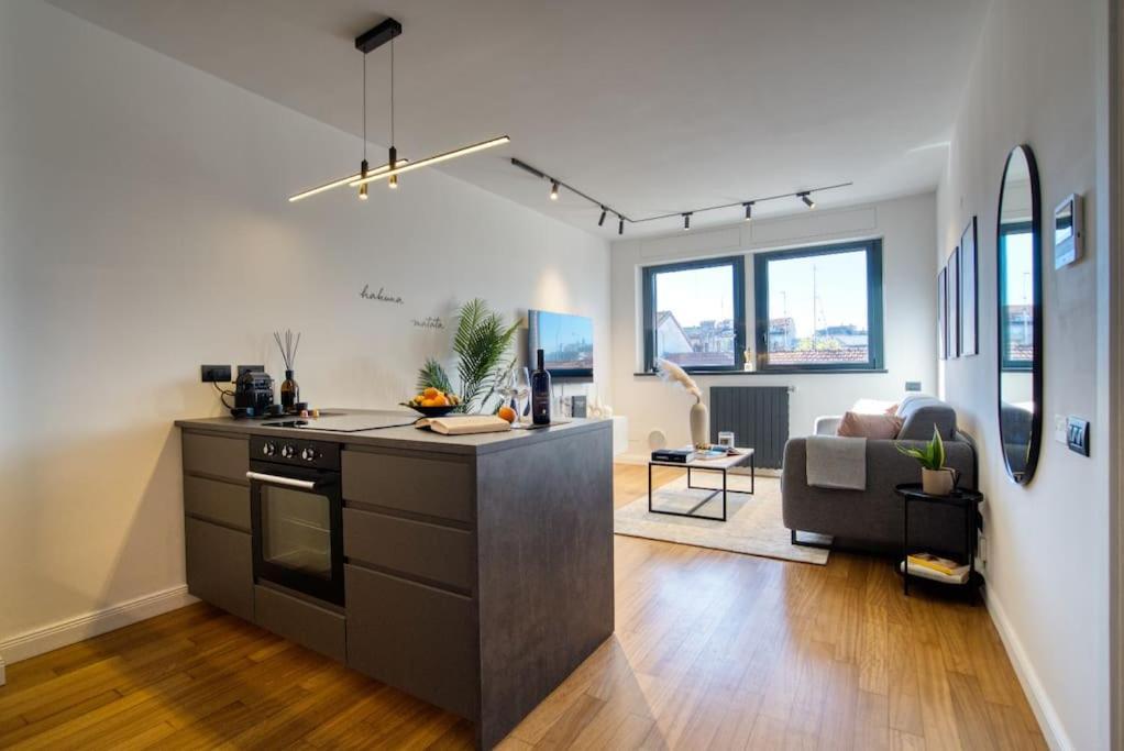 Italianflat - Canal Couture, Navigli Luxury Retreat Милано Екстериор снимка