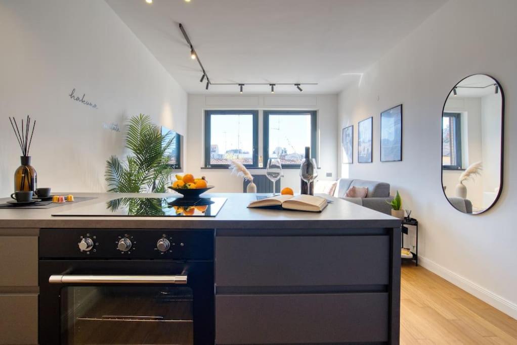 Italianflat - Canal Couture, Navigli Luxury Retreat Милано Екстериор снимка