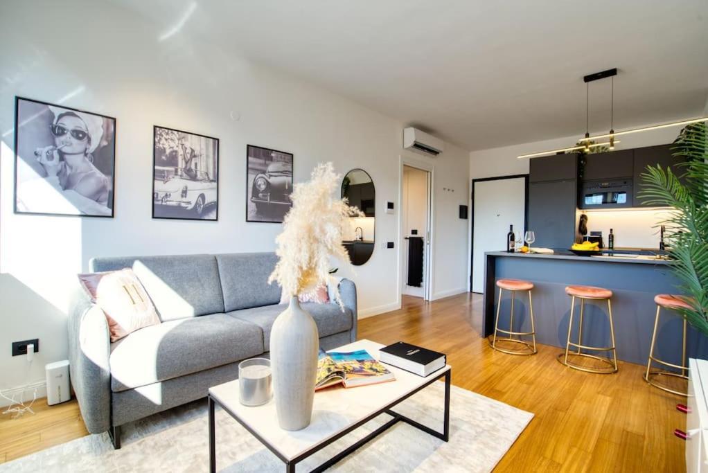 Italianflat - Canal Couture, Navigli Luxury Retreat Милано Екстериор снимка