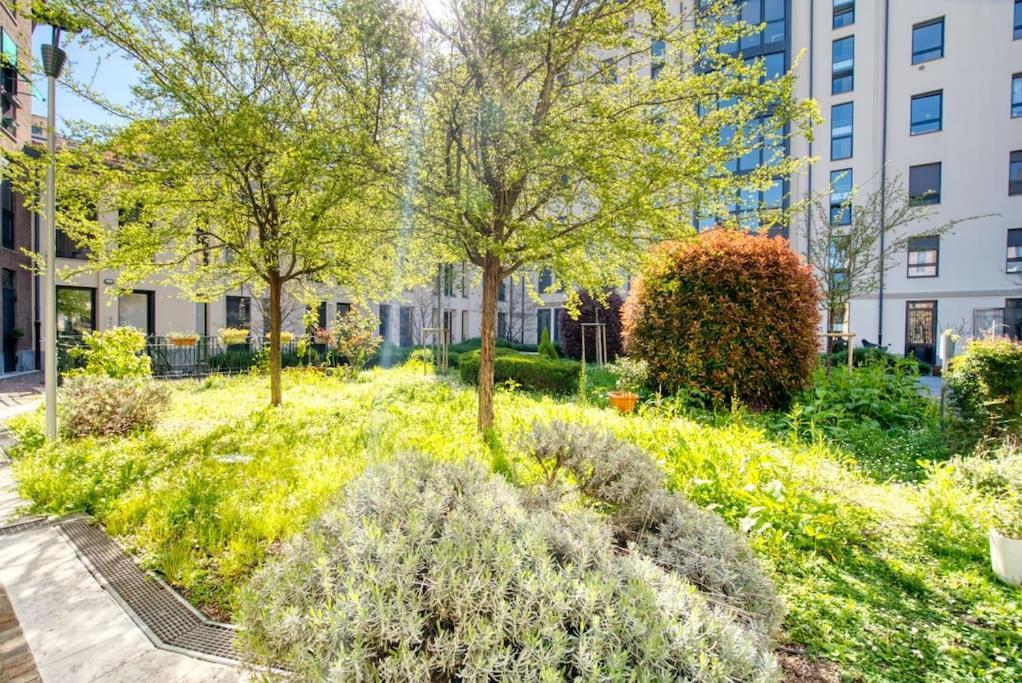 Italianflat - Canal Couture, Navigli Luxury Retreat Милано Екстериор снимка